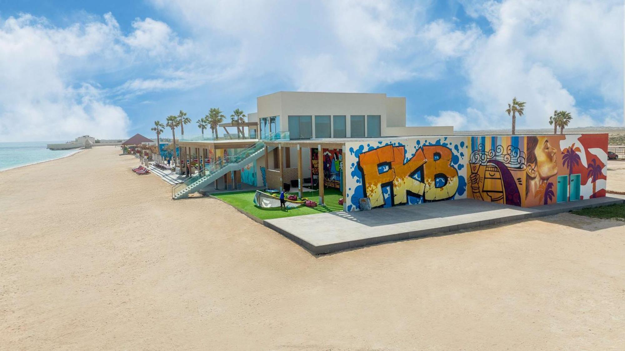 Fuwairit Kite Beach, Tapestry Collection By Hilton Fuwayrit Esterno foto