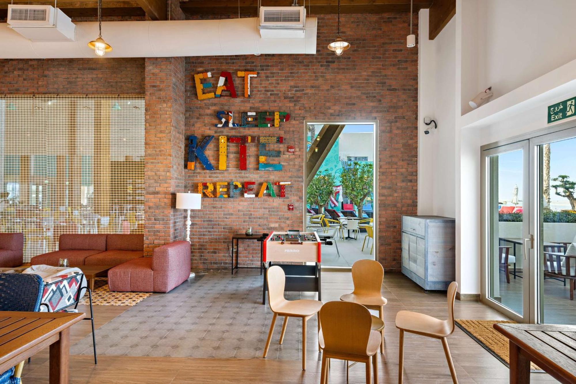 Fuwairit Kite Beach, Tapestry Collection By Hilton Fuwayrit Esterno foto